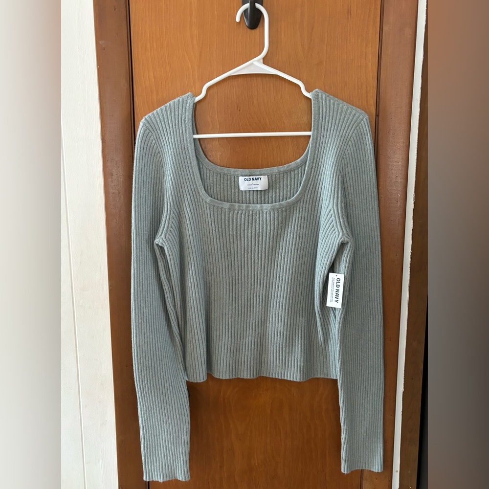 Old Navy long-sleeve squareneck top